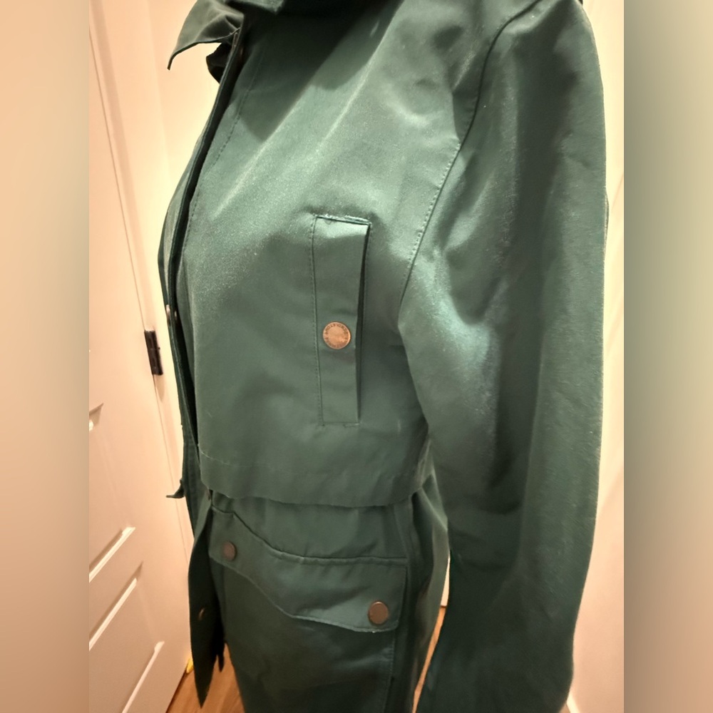 Pendleton. Vintage Forest Green Medium Weight Raincoat. Size XS. - Picture 8 of 16